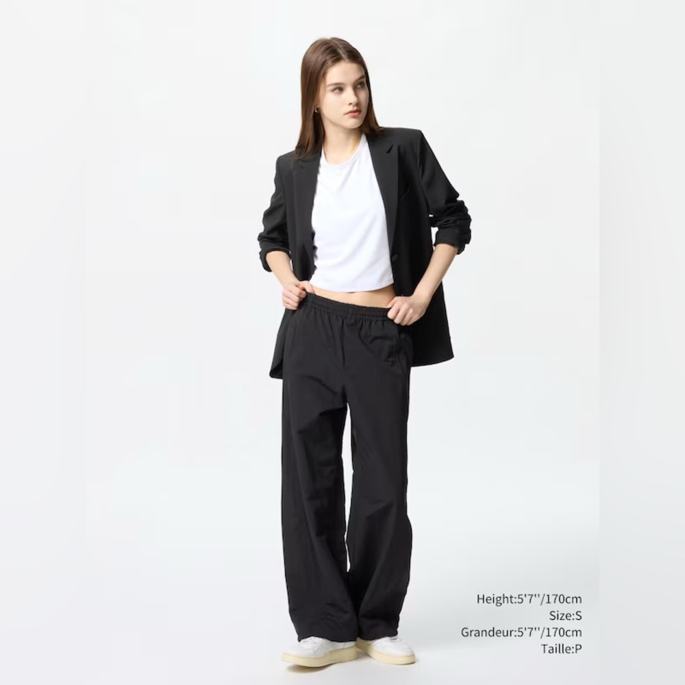 Uniqlo geared pants black